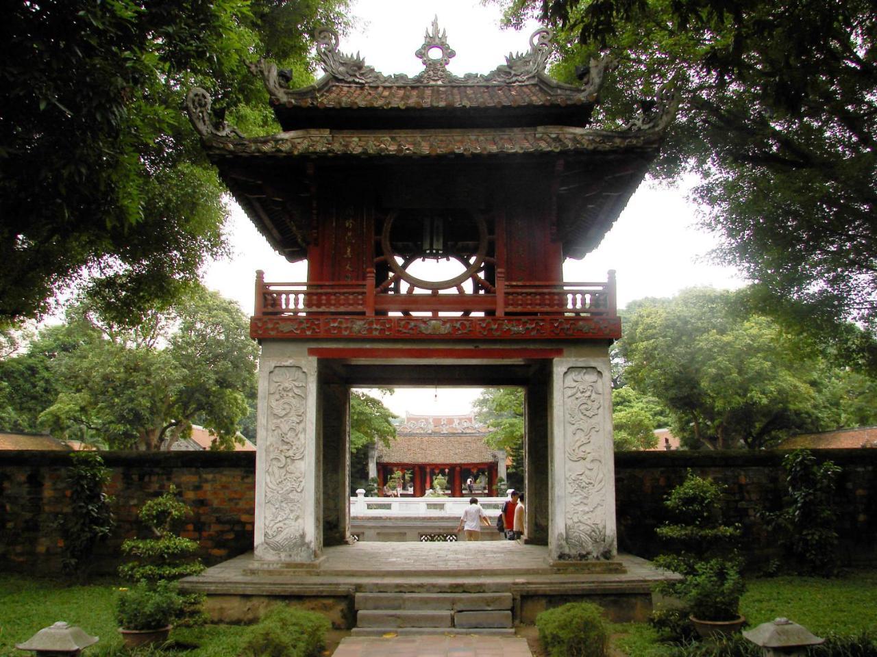 The Autumn Homestel Hanoi Buitenkant foto